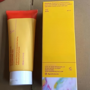 <span class=keywords><strong>Gel</strong></span> <span class=keywords><strong>Nettoyant</strong></span> <span class=keywords><strong>Visage</strong></span> Hydratant et Apaisant Good Moleculee à la Rose pour Peaux Sensibles - Product Image 2
