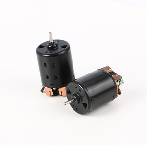 Motor eléctrico micro DC con escobillas RT540 para barcos RC, vehículos todoterreno y más, 36V o menos - Product Image 1