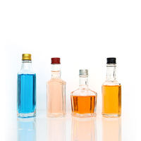 Bouteille en verre personnalisée de 50 ml pour spiritueux, mini bouteille à liqueur avec bouchon, logo en spray couleur pour brandy, rhum, tequila, vodka, whisky