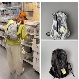 Mochila Ligera de Poliéster para Camping, Senderismo, Trail Running y Pérdida de Peso - Product Image 2