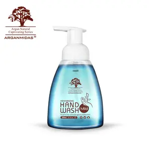 La formule de savon liquide de lavage de main en gros produit beaucoup de mousse dans la bouteille de pompe de lavage de main