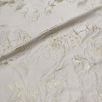 Tissu Brocart Jacquard Teint en Fil à Motif Floral 3D pour Robes Femme, Sacs Fille et Vêtements, Résistant aux Plis, Couleur Personnalisable, Vente en Gros