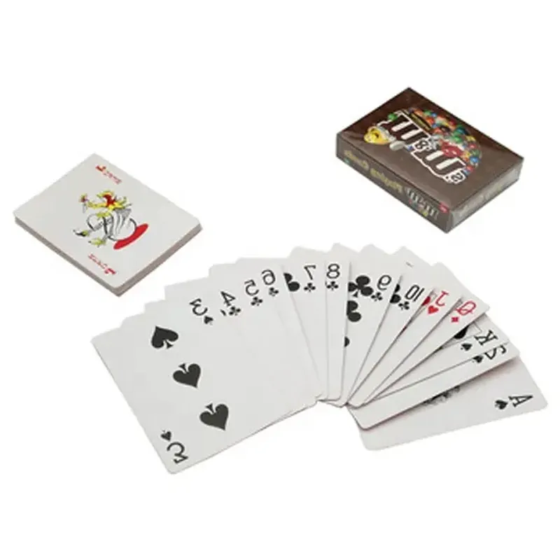 2023 गर्म बिक्री कस्टम पीवीसी टेक्सास पोकर कार्ड खेल परिवार खेल निविड़ अंधकार खेल कार्ड