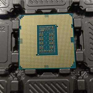 โปรเซสเซอร์เซิร์ฟเวอร์ CPU 6788P 86-C/172-T 2.0GHz สูงถึง3.8GHz 336MB 350W LGA4710 TDP สำหรับกระบวนการประมวลผลแบบคลาวด์ Xeon 6788P CPU - Product Image 3