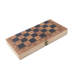 Set di <span class=keywords><strong>Scacchi</strong></span> in Legno Personalizzato con Confezione, Gioco da Tavolo <span class=keywords><strong>3</strong></span> in 1 di Nuovo Stile, <span class=keywords><strong>Scacchi</strong></span> Occidentali Disponibili all'Ingrosso - Product Image 4