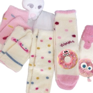 ถุงเท้าขนปุยสีชมพูสำหรับฤดูหนาว ถุงเท้าผู้หญิงบุขนหนานุ่ม อุ่นสบาย - Product Image 4