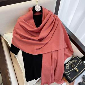 Sıcak satış klasik kaşmir düz renk eşarp tasarımcısı lüks kış kaşmir eşarp çapak - Product Image 5