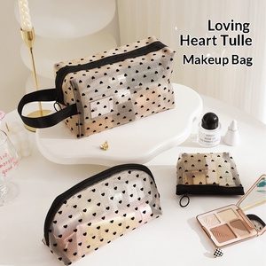 Bolsa de Cosméticos de Gran Capacidad con Diseño de Corazón, Transpirable, Portátil, para Guardar Lápiz Labial y Maquillaje, Elegante, Organizador de Viaje para Estudiantes - Product Image 6