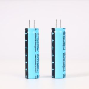 1865 <span class=keywords><strong>3</strong></span>.7V 1300Mah Uitstekende Prestaties Lithium Mangaan Batterij Voor Elektrisch Gereedschap - Product Image 3
