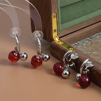 Boucles d'oreilles créoles cerise rouge, design fruit mignon, en acrylique plaqué argent, avec strass en cristal, pour femme, pour soirée, usage quotidien, bijoux de mode, cadeau