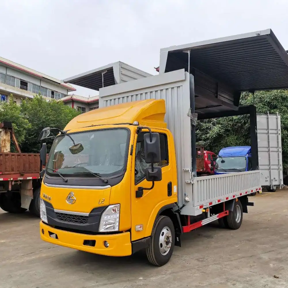 Dongfeng chenglong Wing van xe tải nhẹ với cánh mở hộp xe tải để bán