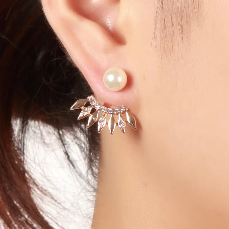 Mode Or dernière conception de boucles d'oreilles perle Pour Les Femmes En Gros N91050
