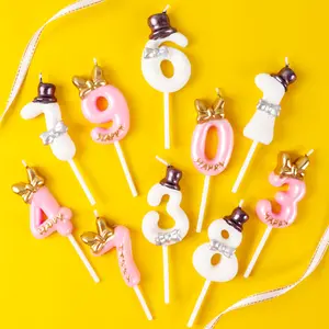 Bougies créatives Prince <span class=keywords><strong>et</strong></span> Princesse, décoration <span class=keywords><strong>de</strong></span> gâteau en forme d'arc pour garçons <span class=keywords><strong>et</strong></span> filles, fête <span class=keywords><strong>de</strong></span> premier anniversaire, décoration <span class=keywords><strong>de</strong></span> maison pour le Nouvel An - Product Image 1