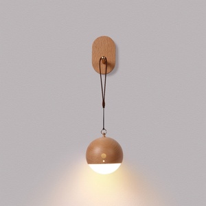 Lámpara de Pared Inteligente para Sala de Estar - 3 Niveles de Intensidad Ajustable, Control por Voz y Táctil, Alimentación por USB - Product Image 4