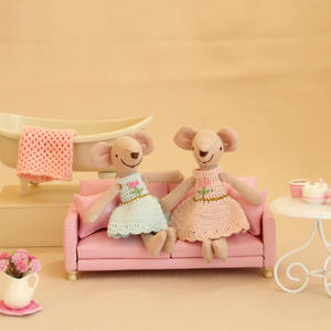 8-12 स्केल डॉलहाउस के लिए लघु फर्नीचर, डबल-व्यक्ति चमड़े के सोफे सेट, लघु मॉडल दृश्य - Product Image 5