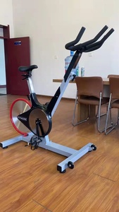 Vélo de spin à domicile de haute qualité-Cycle de fitness en gros pour des entraînements de gymnastique à domicile ciblés - Product Image 3