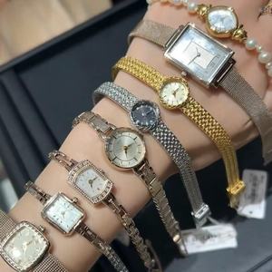 Style chaud Agete marque de luxe japonaise dames femmes Reloj montre petit or Compact perle cadran Quartz femme cadeau pour les filles - Product Image 2