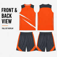 Seragam Basket Pria Garis Oranye Abu-abu Kustom, Set Jersey Jaring Bernapas dengan Kerah Notch untuk Pertandingan Liga Bola Basket
