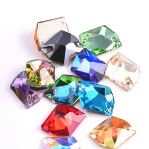 Cristales de Costura Coloridos 5A, Gemas de Vidrio Cósmico Irregulares de Alta Calidad para Coser en Vestidos - Product Image 2