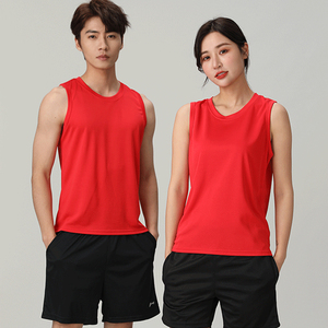 เสื้อกล้ามผู้ชายสีพื้นแบบไร้ตะเข็บสำหรับออกกำลังกาย สไตล์ลำลอง ผ้าริบระบายอากาศ แห้งเร็ว คอกลม สีดำ - Product Image 3