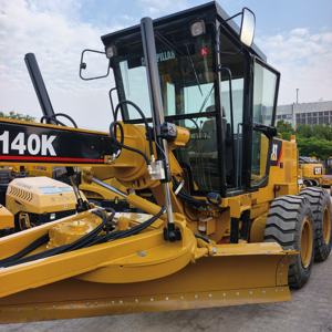 Máquina niveladora hidráulica Cat 140K usada, equipo de construcción usado con bajas horas de trabajo y buen mantenimiento en stock - Product Image 3