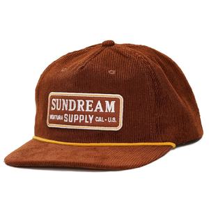 Gorra de 5 Paneles con Cierre a Presión, Estilo Desestructurado, Personalizada con Cordón y Parche Bordado - Product Image 2