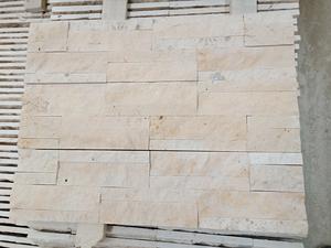 中国タンブルクリームライムストーン自然な外観薄い石のベニヤベージュスレート文化レッジ石の壁のクラッディング - Product Image 3