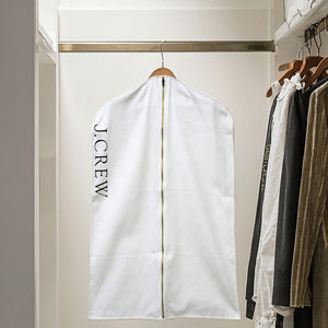 उच्च गुणवत्ता वाले टिकाऊ सफेद कपड़ा बैग गंधहीन तह सूट कवर जिपर बंद स्टाइलिश डस्टप्रूफ डिजाइन के साथ कवर - Product Image 6