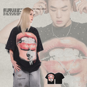 <span class=keywords><strong>Camiseta</strong></span> <span class=keywords><strong>de</strong></span> manga corta estilo americano para chica, súper cool, con broches anchos, <span class=keywords><strong>de</strong></span> alta resistencia, estilo urbano, holgada y resistente. - Product Image 1