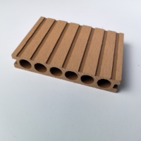 Plancher extérieur en WPC, imperméable, antidérapant, imitation bois, composite, pour patio, jardin, bord de piscine, usage commercial et résidentiel