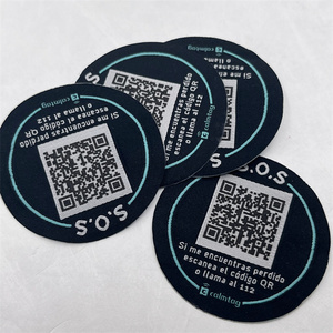 Parche termoadhesivo personalizado con logotipo de marca tejido NFC para ropa - Product Image 3