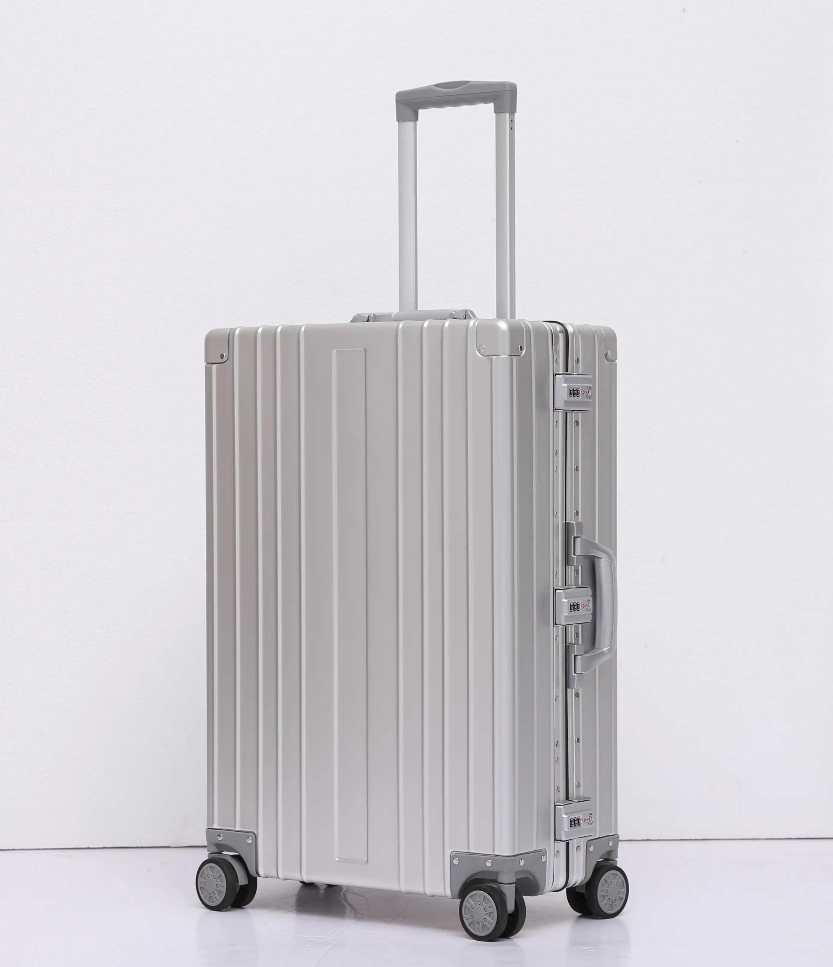 Best Verkopende 26 Inch Aluminium Bagage Trolley Aluminium Koffer Harde Bagage