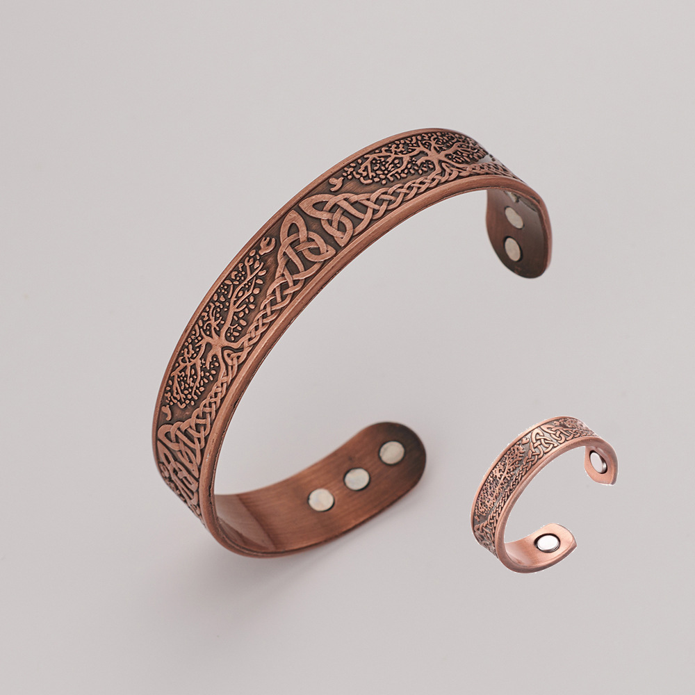 bracelet ring