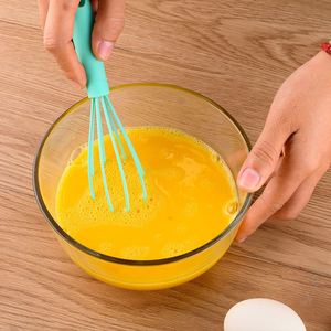 Factory Hot Sale 5 <b>Pcs</b> Macaron Cute Gifts Colorful Kitchen <b>Mini</b> Silicone Whisks - Product Image 5
