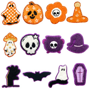 Parches Bordados de Chenilla Personalizados para Halloween, Parches Termoadhesivos de Calaveras y Fantasmas para Ropa - Product Image 4