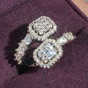 Anello di Diamanti T0760 con Taglio Smeraldo, Diamante Naturale, Anello di Fidanzamento Classico da Donna - Product Image 1