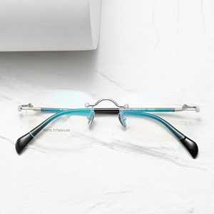 Monturas de Gafas Rectangulares de Titanio con Protección Anti-Luz Azul, Ligeras, Unisex para Adultos, Corrección de Visión - Product Image 1