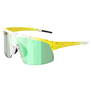 <span class=keywords><strong>Lunettes</strong></span> de sport polarisées UV400 KC07-15A <span class=keywords><strong>Lunettes</strong></span> de soleil de course pour femmes <span class=keywords><strong>Lunettes</strong></span> de pêche polarisées - Product Image 1