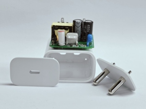 Tùy chỉnh USB-C PD 5V 3A Type-C 20W tất cả các giao thức điện thoại sạc PCB bảng mạch lắp ráp sạc pcba + Nhà ở cho cung cấp điện - Product Image 4