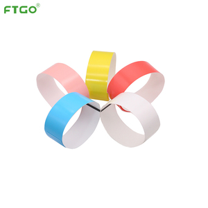 Pulseras todo incluido de silicona lisas baratas a todo color autoadhesivas impermeables - Product Image 1