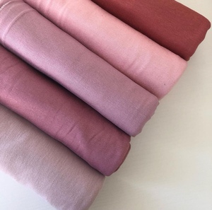 Vente chaude Jersey Personnaliser Logo Premium Élégant Hijab Stretchy Jersey Doux Durable Haute Qualité Écharpe De Luxe ITY Femme Musulmane - Product Image 4