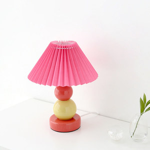 Lampada da Scrivania LiangYing in Stile Europeo Moderno, LED, Base in Ceramica, E14, Semplice, Ecologica, con <span class=keywords><strong>Paralume</strong></span> in Plastica Ondulata - Product Image 2