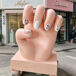 Sculpture géante personnalisée <span class=keywords><strong>en</strong></span> fibre de verre et résine <span class=keywords><strong>en</strong></span> forme de main, statue florale pour manucure, présentoir publicitaire pour salon de manucure, centre commercial, devanture de magasin - Product Image 5