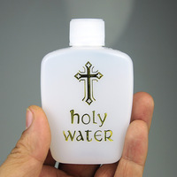 Fournitures Religieuses : Bouteille d'Eau Bénite en PE avec Croix en Plastique et Bouchon Intérieur, 60 ml – Articles pour Cérémonies de Baptême et Artisanat en Polypropylène