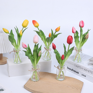 Flores Artificiales al por Mayor, Tulipanes Realistas Pequeños en Maceta <span class=keywords><strong>de</strong></span> Vidrio, Arreglos Personalizados, Ramos <span class=keywords><strong>de</strong></span> Flores, Material <span class=keywords><strong>de</strong></span> <span class=keywords><strong>PVC</strong></span>, para Interiores y Exteriores - Product Image 2