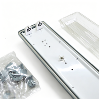 Tube LED T8 Tri-proof Industriel à Montage en Surface, Étanche, 2ft 4ft, 2x18W 2x9W, 6500K, avec Cache Transparent en ABS PC