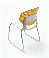 Chaise de bureau et de salle de classe moderne, durable, ergonomique et ventilée, avec base en plastique perforé à motif étoile, empilable, pour écoles et hôpitaux