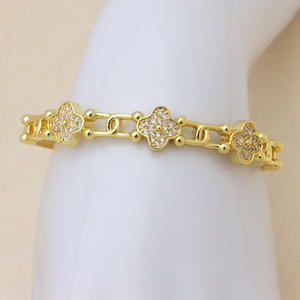 Brazalete <span class=keywords><strong>de</strong></span> Trébol <span class=keywords><strong>de</strong></span> Cuatro <span class=keywords><strong>Hojas</strong></span> Chapado en Oro <span class=keywords><strong>de</strong></span> 18k con Circonitas, Brazalete <span class=keywords><strong>de</strong></span> Cobre con Amuleto <span class=keywords><strong>de</strong></span> la <span class=keywords><strong>Suerte</strong></span>, Joyería al por Mayor - Product Image 4