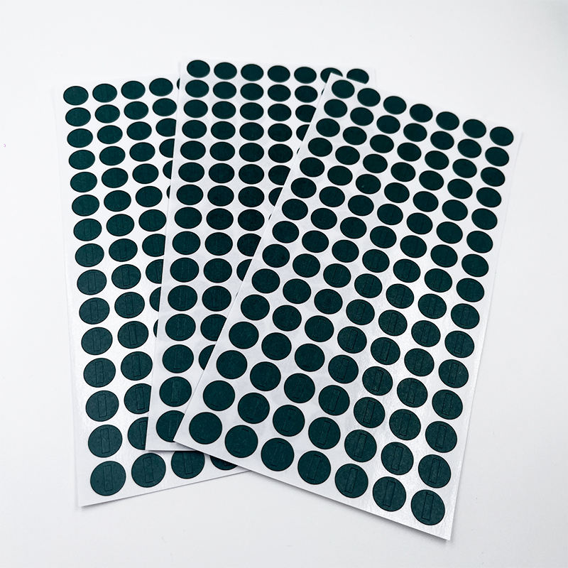 สีเขียว