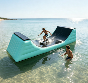 Rampa de Skate Inflable de Nuevo Diseño, Máxima Portabilidad, Instalación en 10 Minutos para Eventos Escolares - Product Image 1